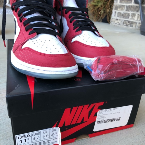 Jordan 1 Origin Story - Picture 2 of 8